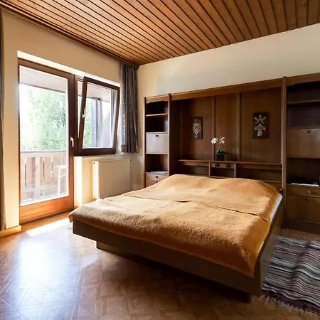 Flats In St Georgen Am Kreischberg アパート *